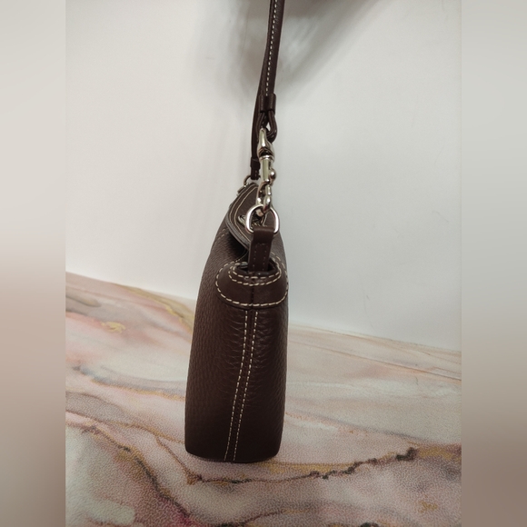 Coach F42831 Legacy Leather Turnlock Wristlet Mini Handbag Mahogany Brown - Picture 2 of 12